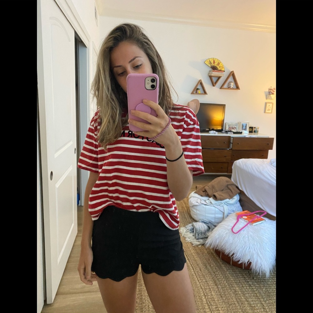 Black scallop shorts